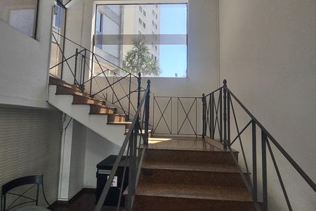 Apartamento à venda com 69m², 2 quartos e 1 vaga Apartamento à venda com 69m², 2 quartos e 1 vagaHall social