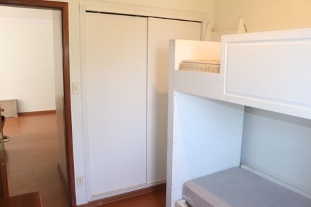 Apartamento à venda com 69m², 2 quartos e 1 vagaQuarto 2