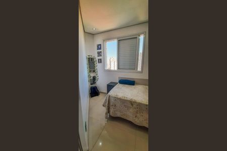 Apartamento à venda com 74m², 3 quartos e 1 vagaQuarto 2