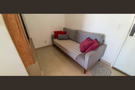 Apartamento à venda com 74m², 3 quartos e 1 vagaSala