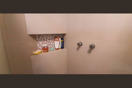 Apartamento à venda com 74m², 3 quartos e 1 vagaBanheiro Social