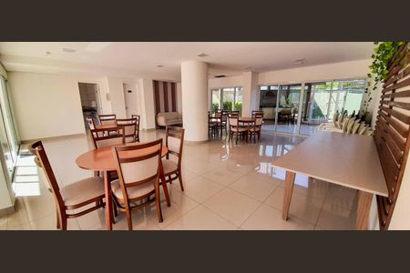 Apartamento à venda com 74m², 3 quartos e 1 vagaÁrea comum - Salão de festas