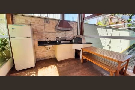 Apartamento à venda com 74m², 3 quartos e 1 vagaÁrea comum