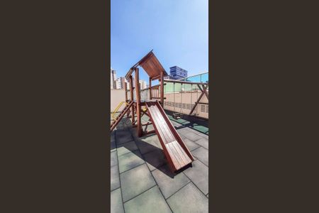 Apartamento à venda com 74m², 3 quartos e 1 vagaÁrea comum