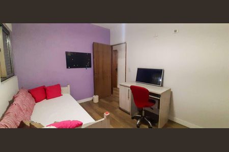 Casa à venda com 139m², 2 quartos e 3 vagasQuarto 2