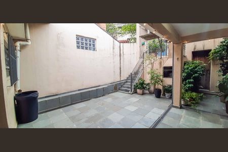 Casa à venda com 139m², 2 quartos e 3 vagasQuintal