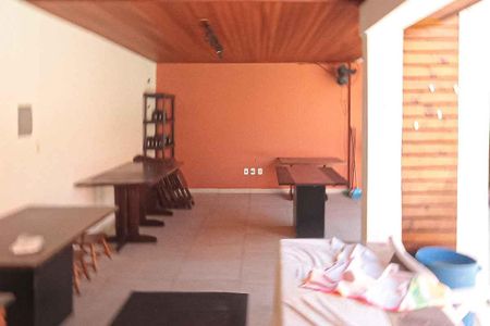 Casa à venda com 450m², 3 quartos e 8 vagas Casa à venda com 450m², 3 quartos e 8 vagasEspaço Gourmet