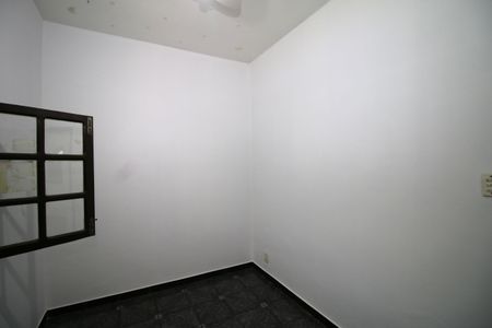 Casa à venda com 280m², 3 quartos e 2 vagasQuarto 2