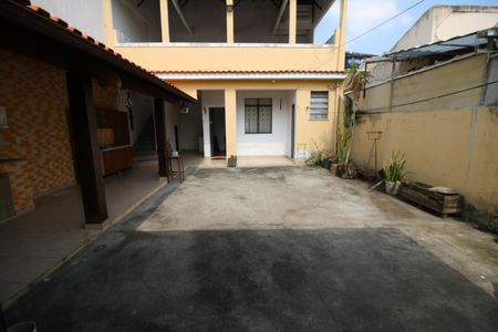 Casa à venda com 280m², 3 quartos e 2 vagasQuintal