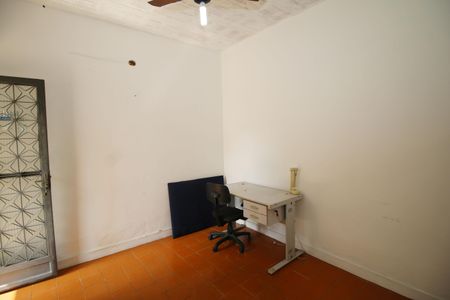 Casa à venda com 280m², 3 quartos e 2 vagasedícula