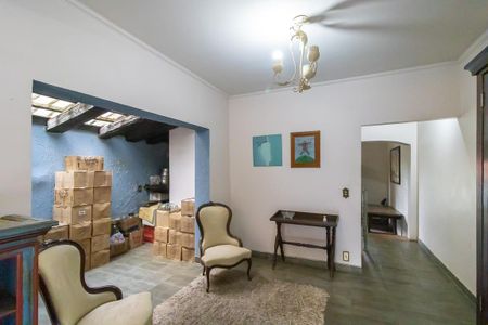 Casa à venda com 250m², 3 quartos e 2 vagasSala