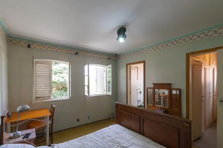 Casa à venda com 250m², 3 quartos e 2 vagasQuarto 1 - Suíte