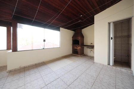 Casa à venda com 144m², 2 quartos e 3 vagasÁrea gourmet