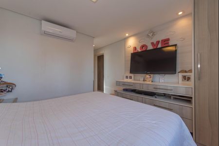 Apartamento à venda com 97m², 3 quartos e 2 vagas Apartamento à venda com 97m², 3 quartos e 2 vagasSuíte