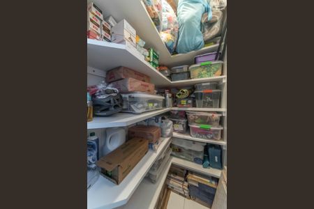 Apartamento à venda com 97m², 3 quartos e 2 vagas Apartamento à venda com 97m², 3 quartos e 2 vagasDepósito