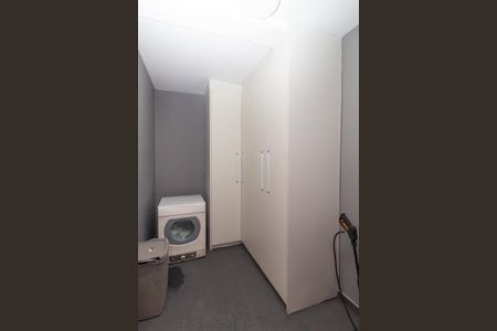 Casa à venda com 260m², 3 quartos e 3 vagas Casa à venda com 260m², 3 quartos e 3 vagasQuarto de Serviço