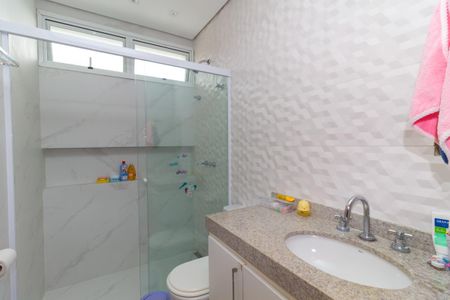 Casa à venda com 260m², 3 quartos e 3 vagas Casa à venda com 260m², 3 quartos e 3 vagasBanheiro da Suíte 2