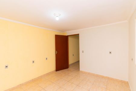 Casa para alugar com 30m², 1 quarto e sem vagaSala / Quarto