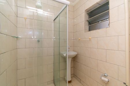 Casa para alugar com 30m², 1 quarto e sem vagaBanheiro