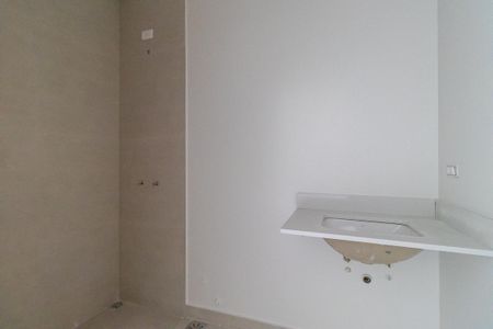Casa de condomínio à venda com 150m², 2 quartos e 2 vagas Casa de condomínio à venda com 150m², 2 quartos e 2 vagasBanheiro social