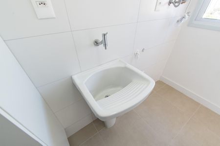 Apartamento à venda com 81m², 2 quartos e 1 vaga Apartamento à venda com 81m², 2 quartos e 1 vagaÁrea de serviço