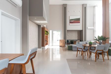 Apartamento à venda com 81m², 2 quartos e 1 vaga Apartamento à venda com 81m², 2 quartos e 1 vagaÁrea comum