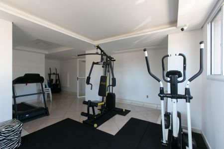 Apartamento à venda com 47m², 2 quartos e 1 vaga Apartamento à venda com 47m², 2 quartos e 1 vagaÁrea Comum - Academia