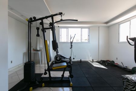 Apartamento à venda com 47m², 2 quartos e 1 vaga Apartamento à venda com 47m², 2 quartos e 1 vagaÁrea Comum - Academia