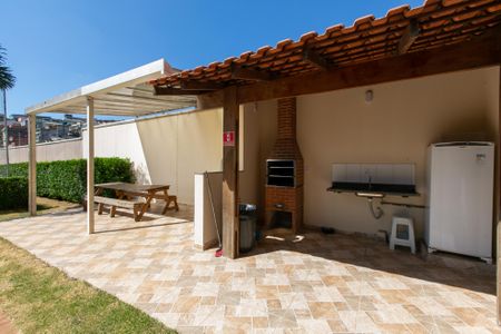 Apartamento à venda com 47m², 2 quartos e 1 vaga Apartamento à venda com 47m², 2 quartos e 1 vagaÁrea comum - Churrasqueira