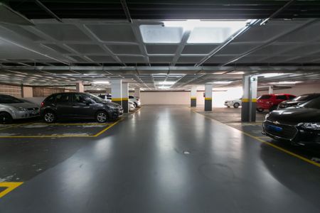 Apartamento à venda com 47m², 2 quartos e 1 vaga Apartamento à venda com 47m², 2 quartos e 1 vagaGaragem