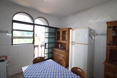 Apartamento à venda com 750m², 3 quartos e 6 vagasCozinha