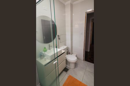 Apartamento à venda com 76m², 2 quartos e 1 vaga Apartamento à venda com 76m², 2 quartos e 1 vagaBanheiro