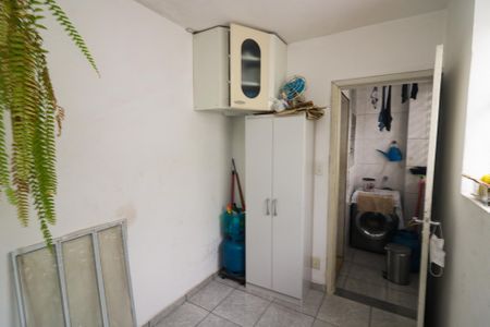 Apartamento à venda com 76m², 2 quartos e 1 vaga Apartamento à venda com 76m², 2 quartos e 1 vagaQuarto de Serviço