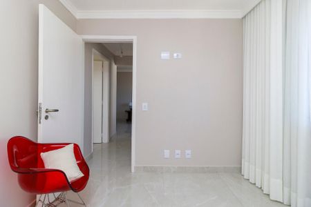 Apartamento à venda com 76m², 2 quartos e 2 vagas Apartamento à venda com 76m², 2 quartos e 2 vagasQuarto 2