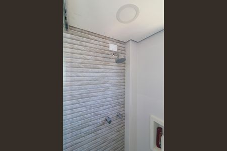 Apartamento à venda com 76m², 2 quartos e 2 vagas Apartamento à venda com 76m², 2 quartos e 2 vagasBanheiro