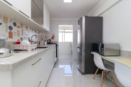 Apartamento à venda com 76m², 2 quartos e 2 vagas Apartamento à venda com 76m², 2 quartos e 2 vagasCozinha