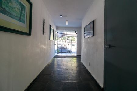 Apartamento à venda com 76m², 2 quartos e 2 vagas Apartamento à venda com 76m², 2 quartos e 2 vagasHall Social