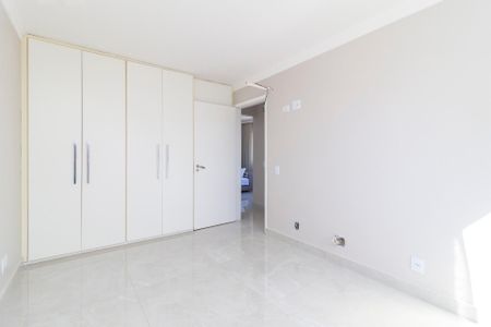 Apartamento à venda com 76m², 2 quartos e 2 vagas Apartamento à venda com 76m², 2 quartos e 2 vagasQuarto 1