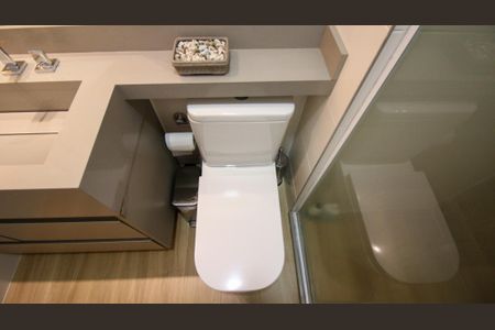 Apartamento à venda com 58m², 2 quartos e 1 vaga Apartamento à venda com 58m², 2 quartos e 1 vagaBanheiro