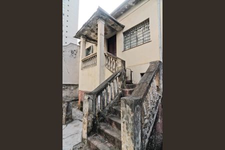 Casa à venda com 270m², 2 quartos e sem vaga Casa à venda com 270m², 2 quartos e sem vagaÁrea externa