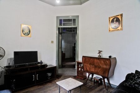 Casa à venda com 270m², 2 quartos e sem vaga Casa à venda com 270m², 2 quartos e sem vagaSala