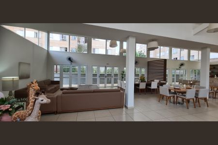 Apartamento à venda com 62m², 3 quartos e 1 vaga Apartamento à venda com 62m², 3 quartos e 1 vagaÁrea comum - Salão de festas