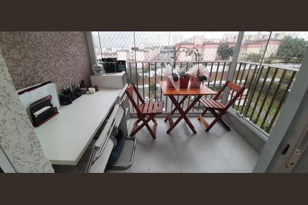 Apartamento à venda com 62m², 3 quartos e 1 vaga Apartamento à venda com 62m², 3 quartos e 1 vagaSacada