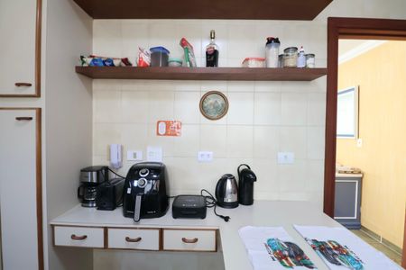 Apartamento para alugar com 138m², 3 quartos e 2 vagas Apartamento para alugar com 138m², 3 quartos e 2 vagasCozinha