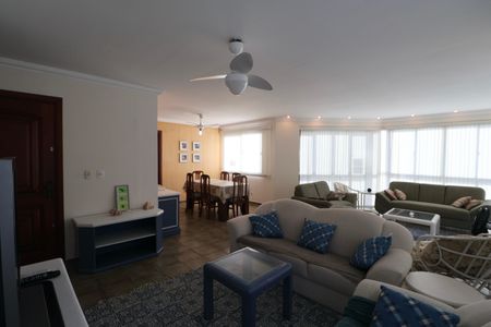 Apartamento para alugar com 138m², 3 quartos e 2 vagas Apartamento para alugar com 138m², 3 quartos e 2 vagasSala