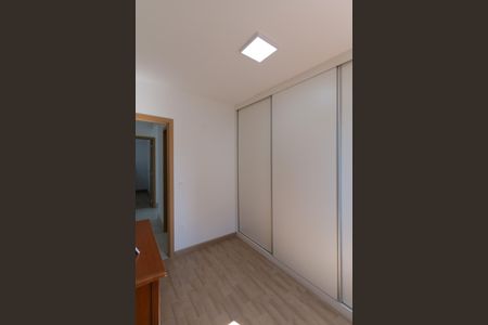 Apartamento à venda com 130m², 4 quartos e 3 vagas Apartamento à venda com 130m², 4 quartos e 3 vagasDeme Suite 1