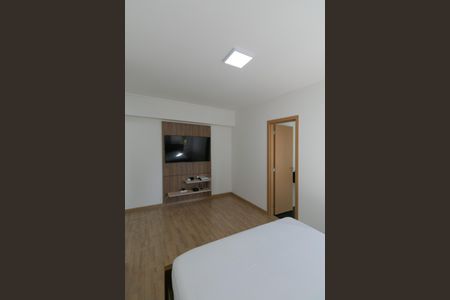 Apartamento à venda com 130m², 4 quartos e 3 vagas Apartamento à venda com 130m², 4 quartos e 3 vagasSuite 2