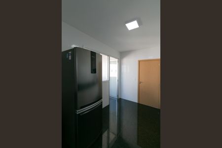 Apartamento à venda com 130m², 4 quartos e 3 vagas Apartamento à venda com 130m², 4 quartos e 3 vagasCozinha