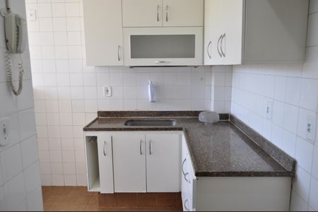 Apartamento à venda com 58m², 2 quartos e 1 vagaCozinha