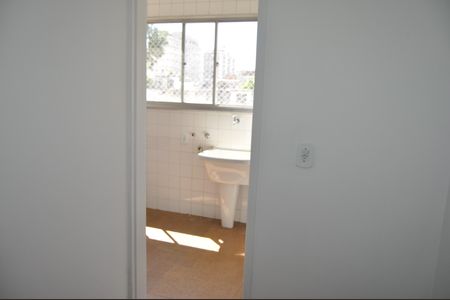 Apartamento à venda com 58m², 2 quartos e 1 vagaÁrea de Serviço